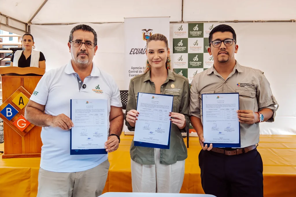 Strengthening Galápagos Conservation through Inter-Institutional Cooperation and Technological Innovation