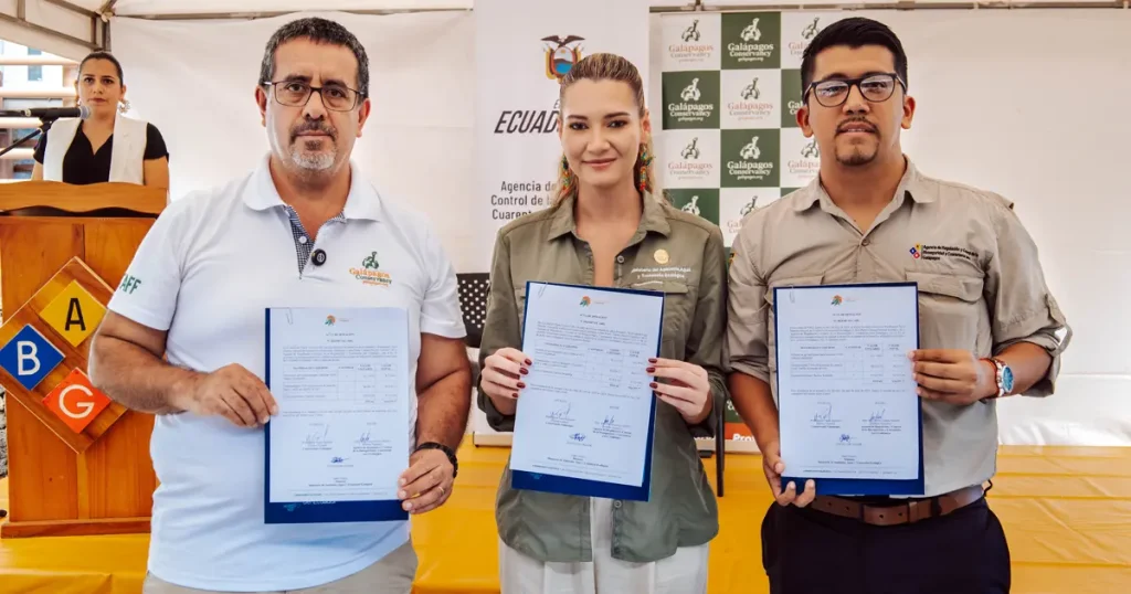 Strengthening Galápagos Conservation through Inter-Institutional Cooperation and Technological Innovation