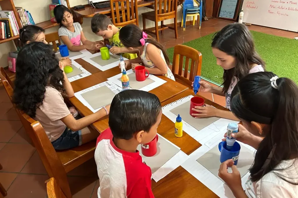 BiblioLab: Cultivating a New Generation of Conservationists in Galápagos